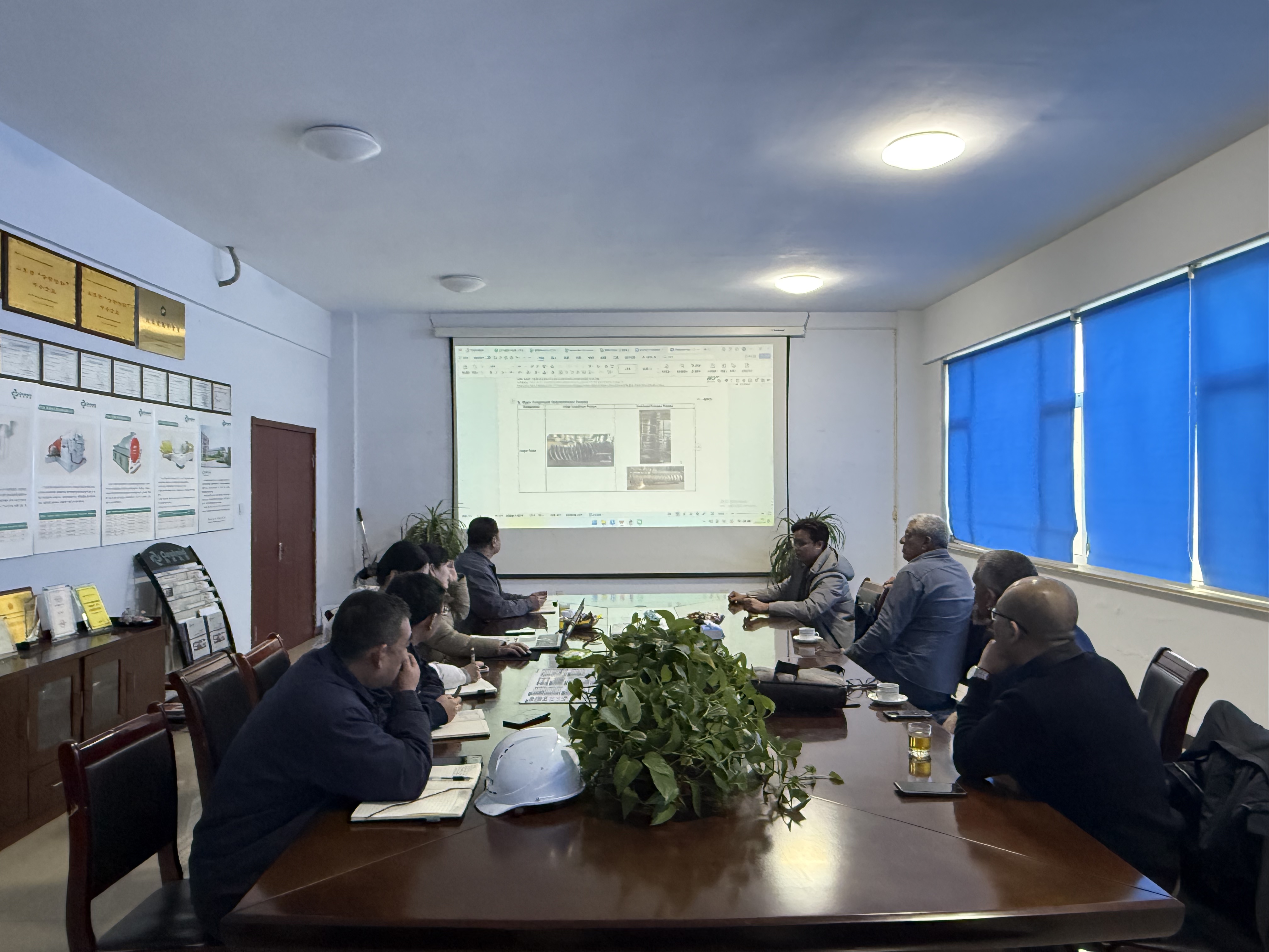 69785acdc37e1.jpg 69785acdc37e1.jpg